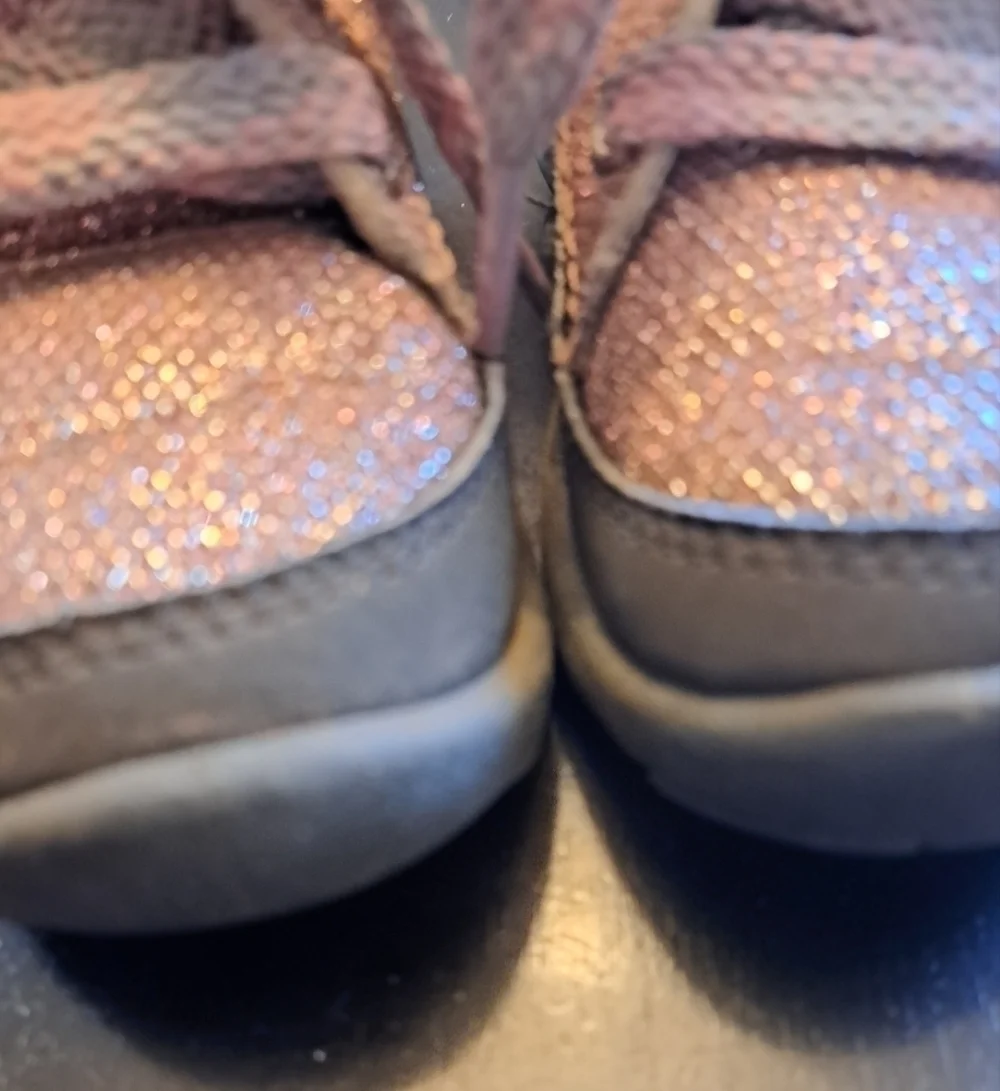 COPY - OshKosh B'gosh Glittery Toddlers Boot   Size 5